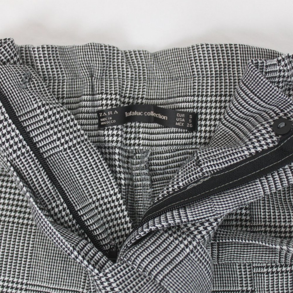 Free w/ Purchase-Zara Trafaluc Collection Remade Shorts - Picture 5 of 8